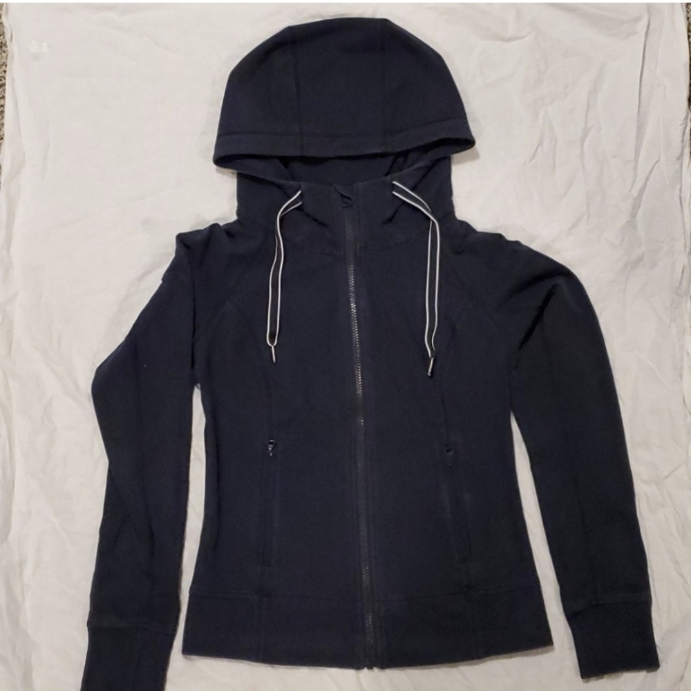 EUC Lululemon Hoodie